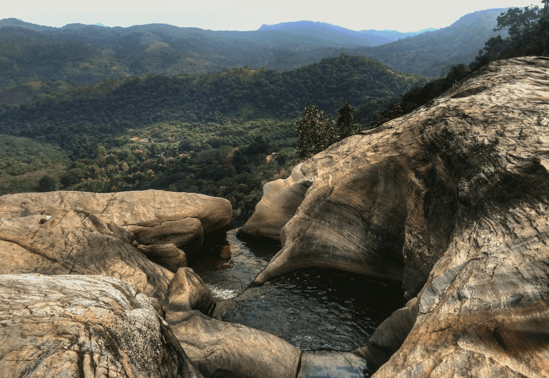 diyaluma-falls Gallery Image 1